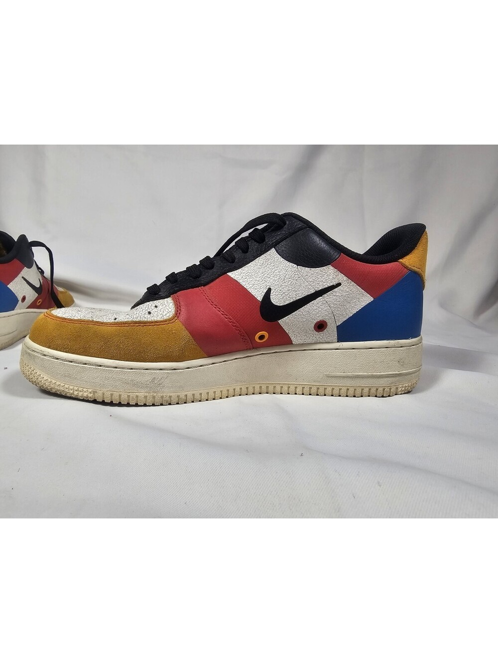 Nike Air Force 1 Low Premium Amber Rise/Black Blue/Sail Sneakers Men's Size 10